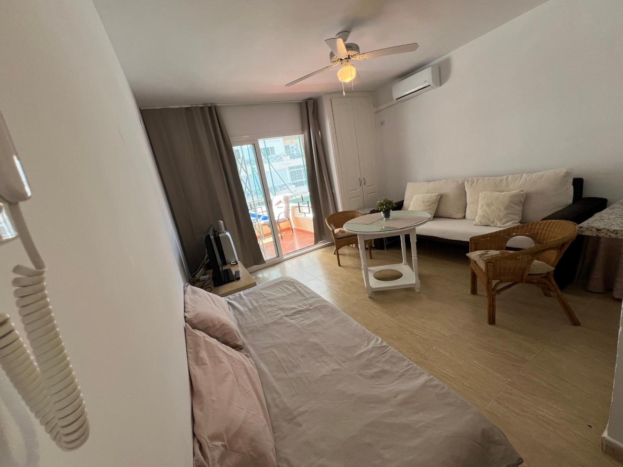Magnifico En La Carihuela, Torremolino Appartement *